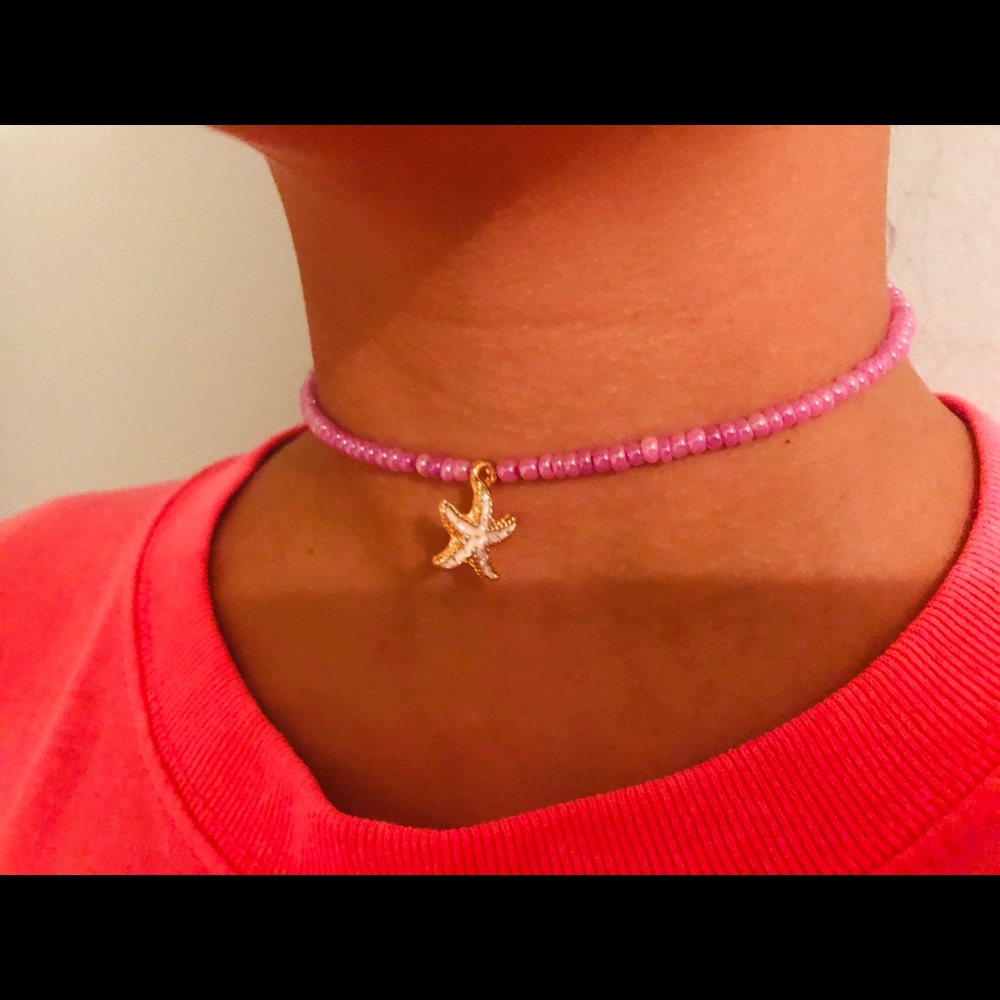 2 chokers for any summer occasion